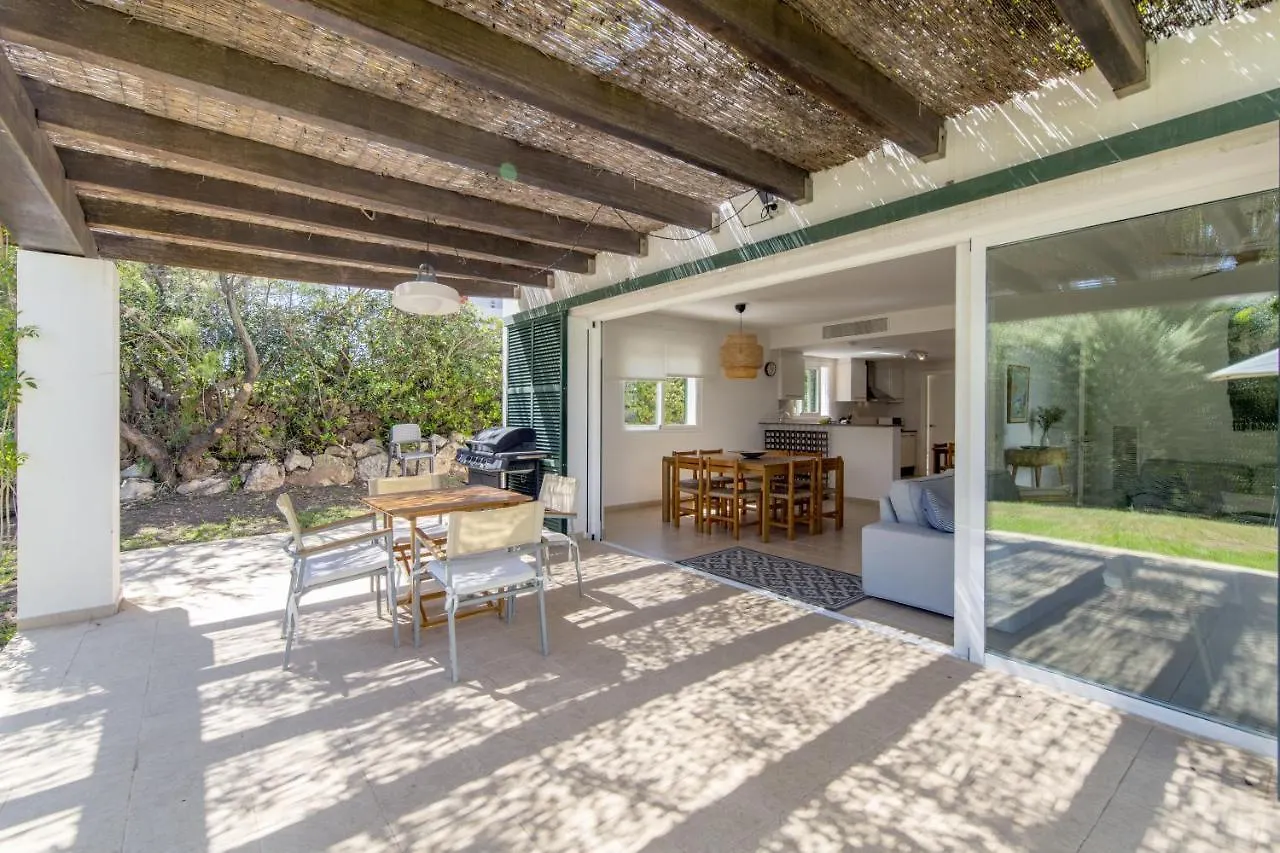 Villa Biniancolla Ginesta Spanien